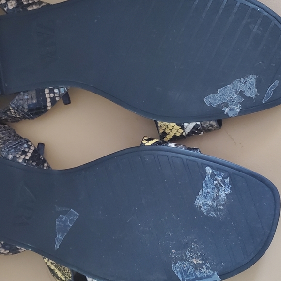 ZARA TRAFALUC SANDALS - Picture 2 of 2